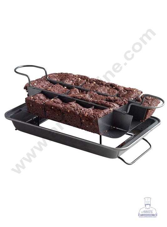 Non Stick 3 Set Brownie Pan Cake Mold Built-in Slice Removable Bottom Cake Pans (MOQ 12 PCS)