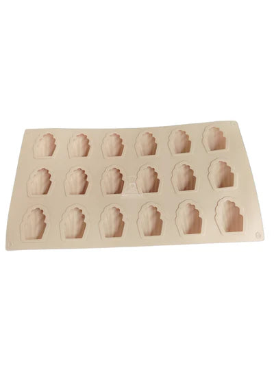 18-Cavity Silicone Madeleine Chocolate Mold (Shell Shape) SBSM-G368 (MOQ 12 PCS) (ADDD)