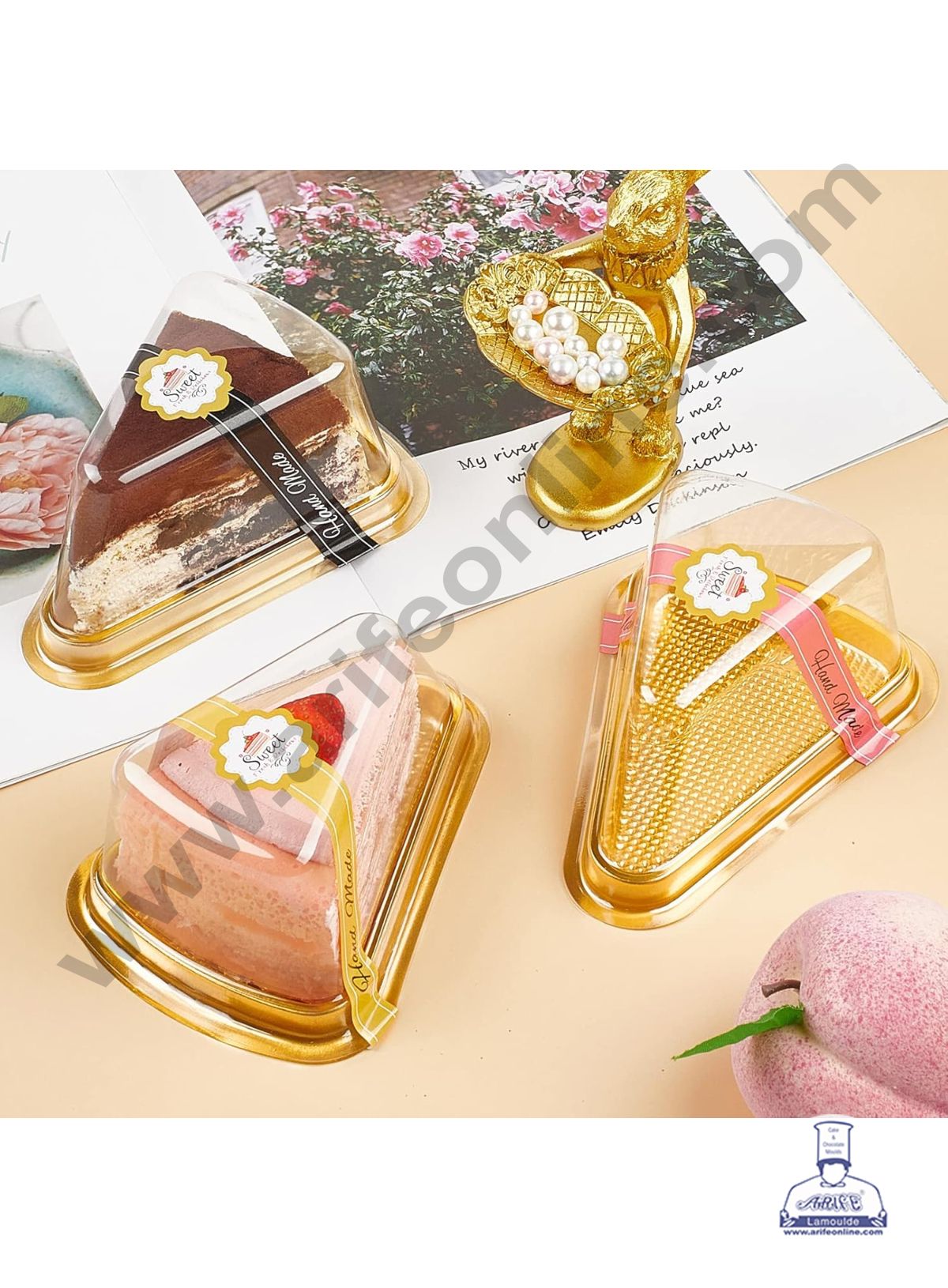 Gold Base PVC Triangle Pastry box with Clear Lid | Slice Box | Dessert Package | Pastry box (MOQ 500 PCS) (E)