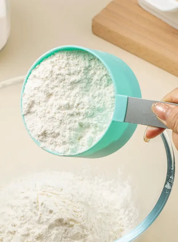 8 Pcs Plastic Measuring Cups And Spoons Set (SBAC-SC-8) (MOQ 50 PCS)
