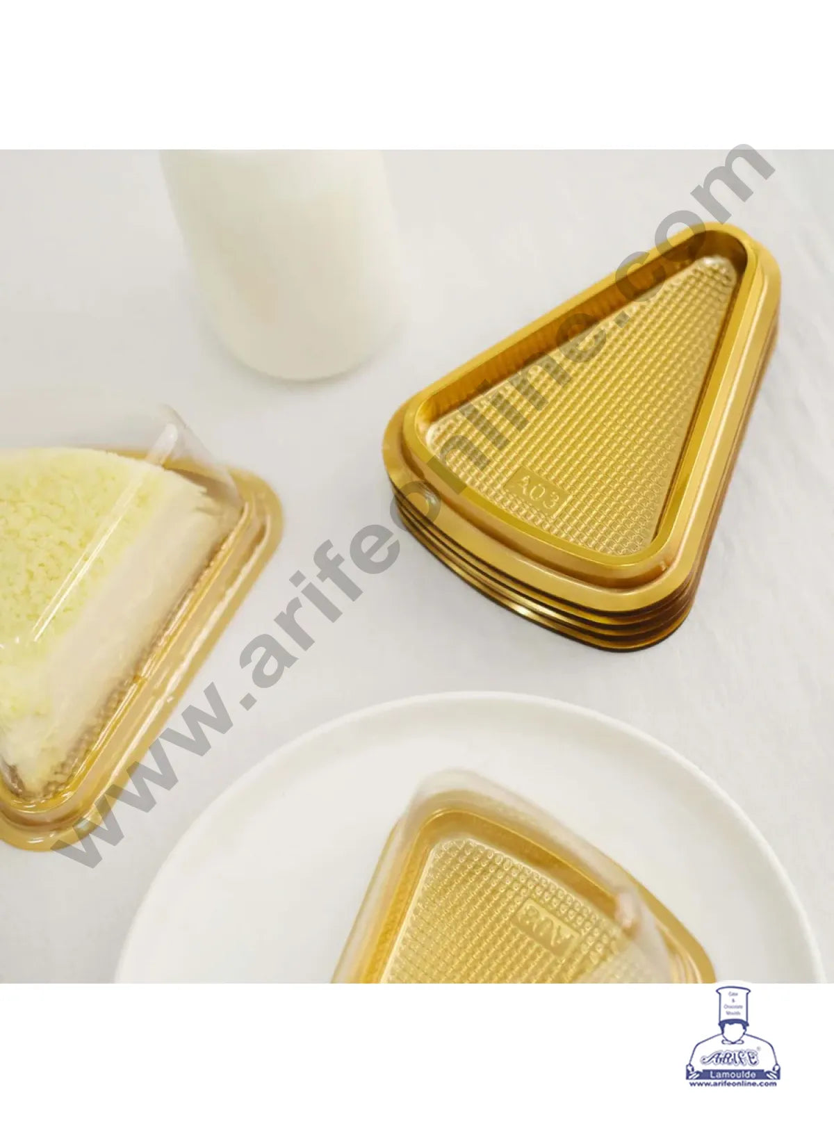 Gold Base PVC Triangle Pastry box with Clear Lid | Slice Box | Dessert Package | Pastry box (MOQ 500 PCS) (E)