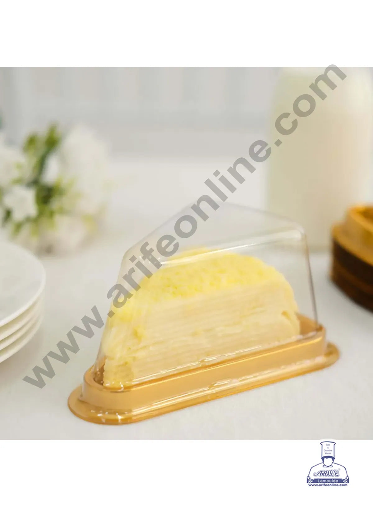 Gold Base PVC Triangle Pastry box with Clear Lid | Slice Box | Dessert Package | Pastry box (MOQ 500 PCS) (E)