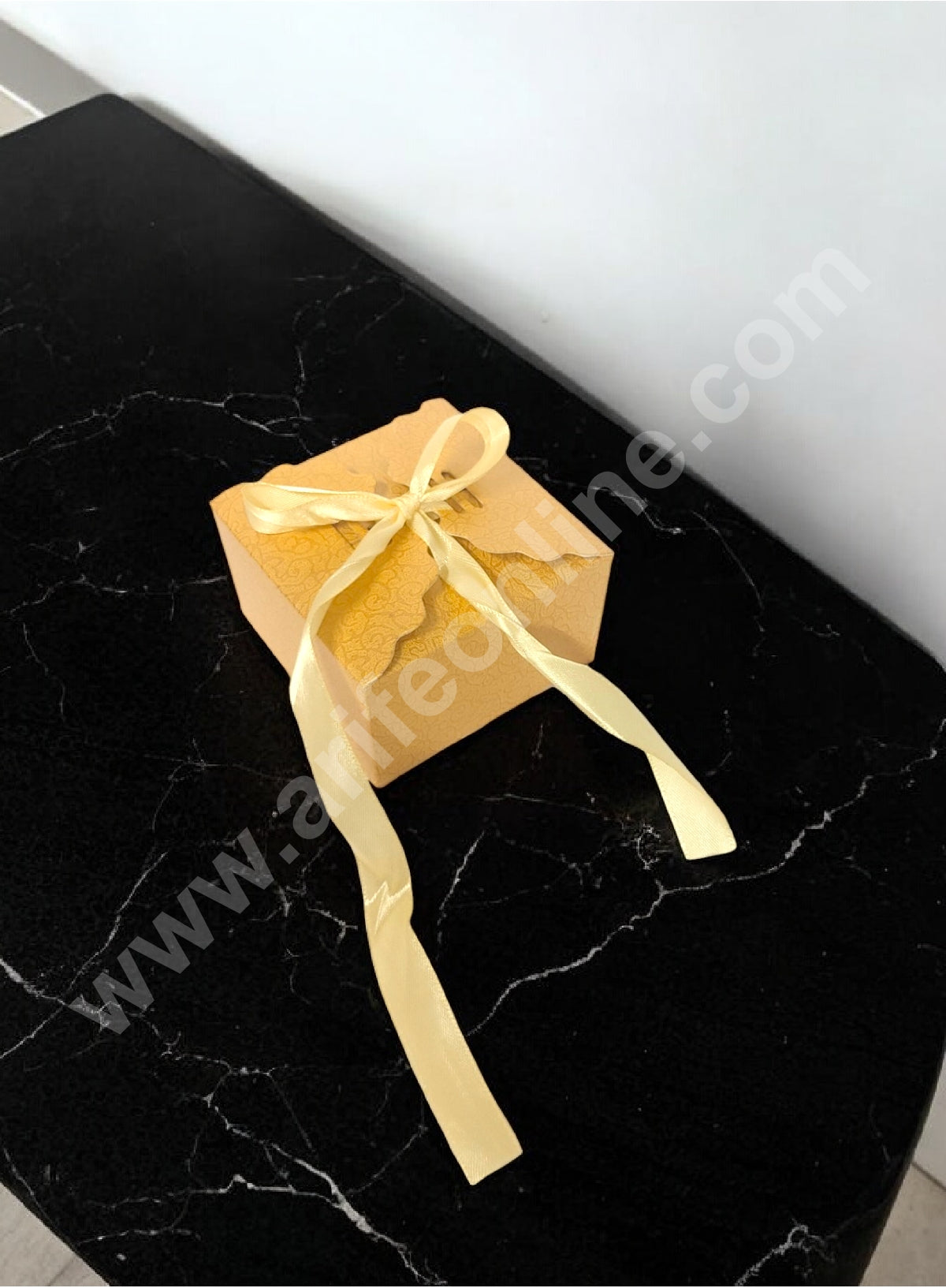 Goodie Bag For Hampers | Chocolate Box Hamper Box 10 Pcs Pack - Gold SBGB-08-G (MOQ 10 PACK)
