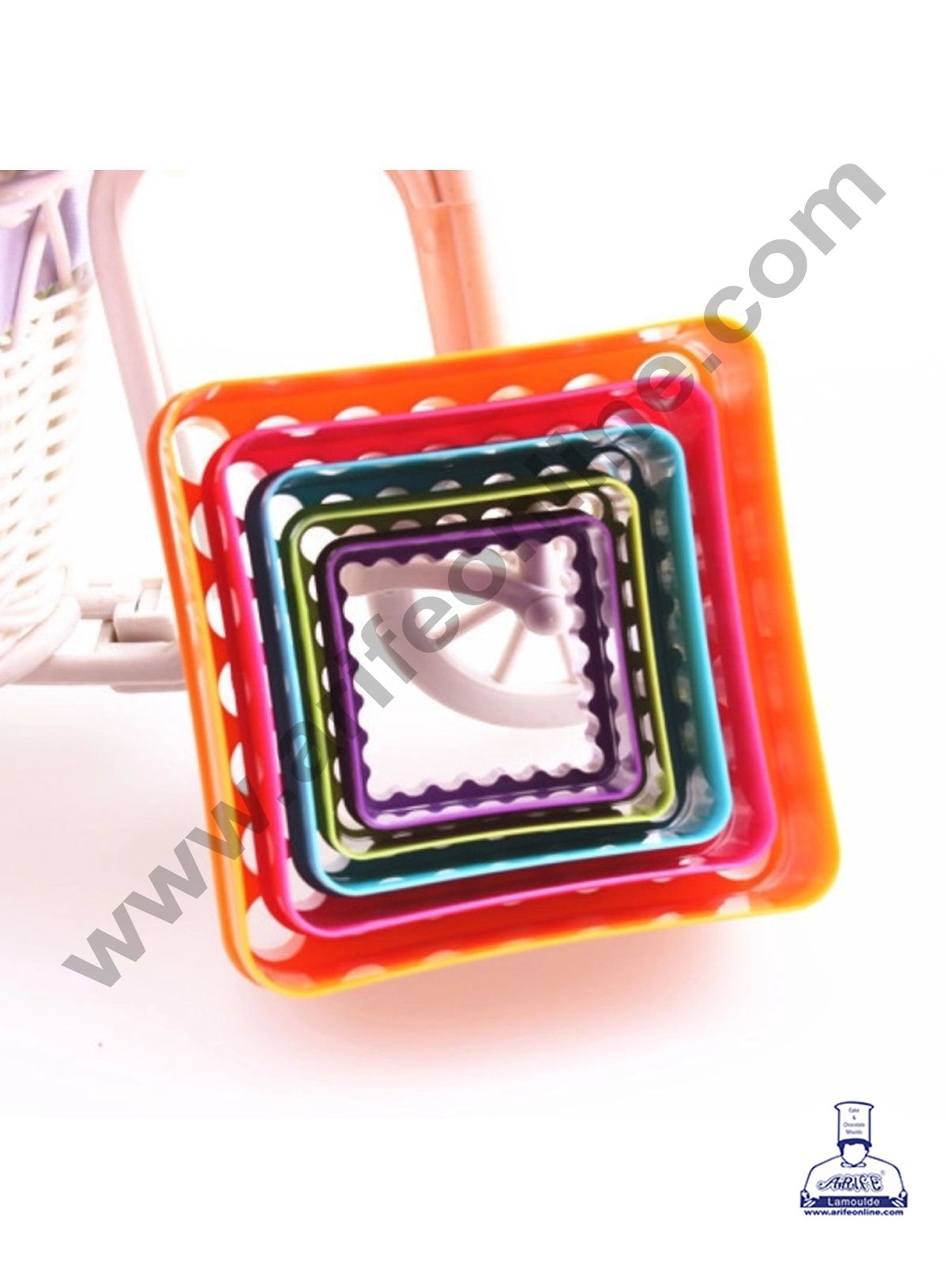 Cake Decor Plastic 5 pcs Square Shaped Plastic Cookie Biscuit Pastry Fondant and Cake Cutter