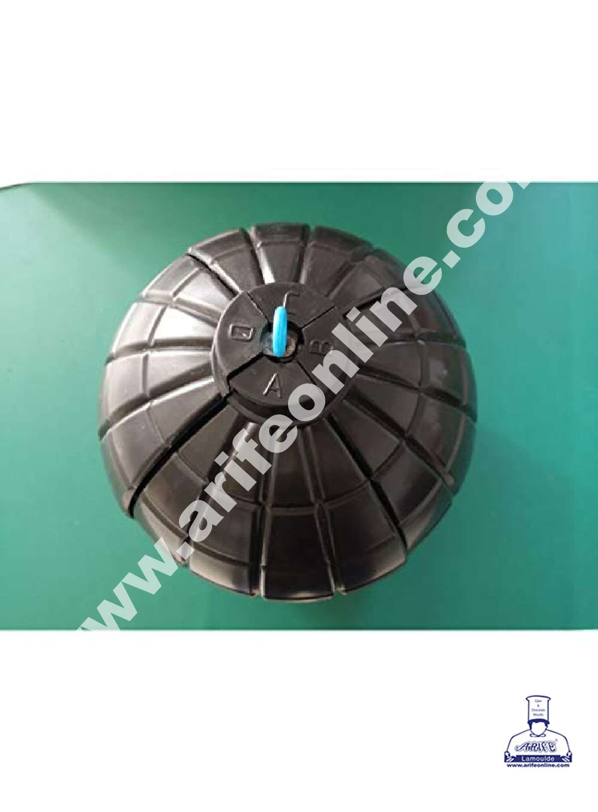 Cake Decor Surprise Unexpected Plastic Bomb Shaped Cake Gift Box for All Occasions (With Plate Inside)