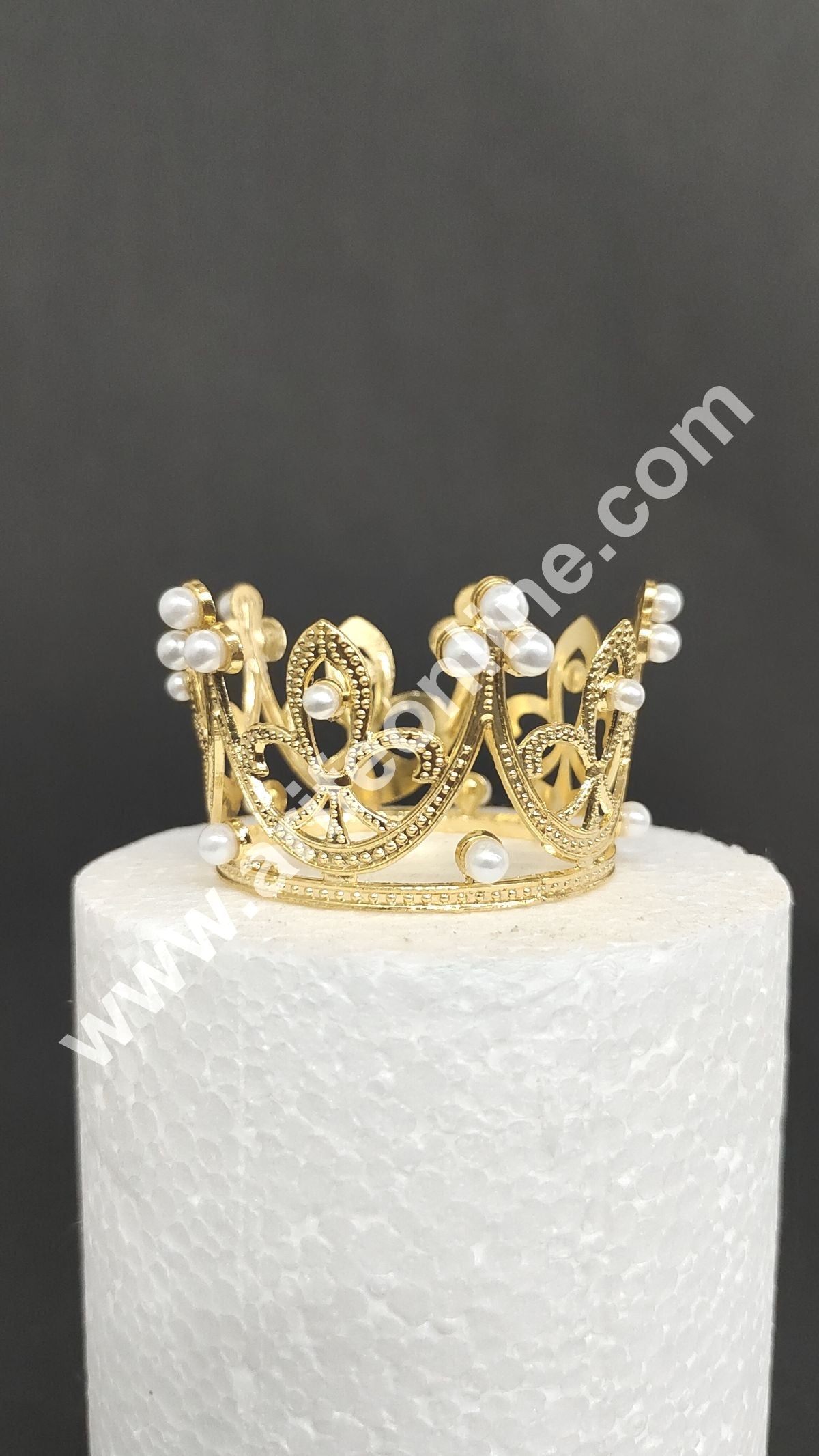 Birthday Cake Crown Chandelier Design Cake Topper Wedding, Cake Decoration For King, Queen, Prince & Princess Party Wedding Hair Accessories(SBMT-Cr-72-6)  (MOQ 12 PCS)  (EE)
