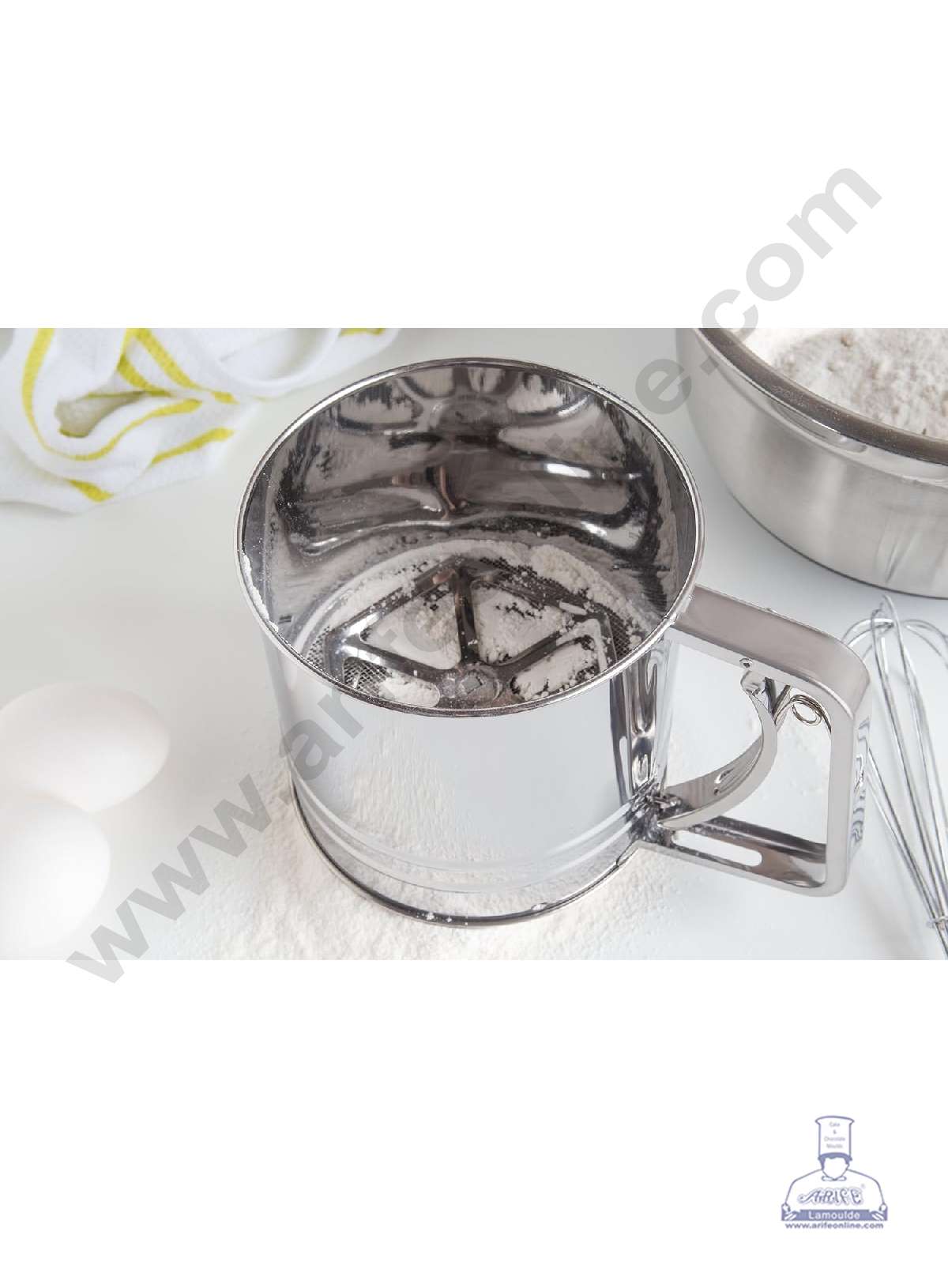 Stainless Steel Flour Sifter Sieve Cup for Powdered Sugar Baking Tool (MOQ 6 PCS) (AOD)