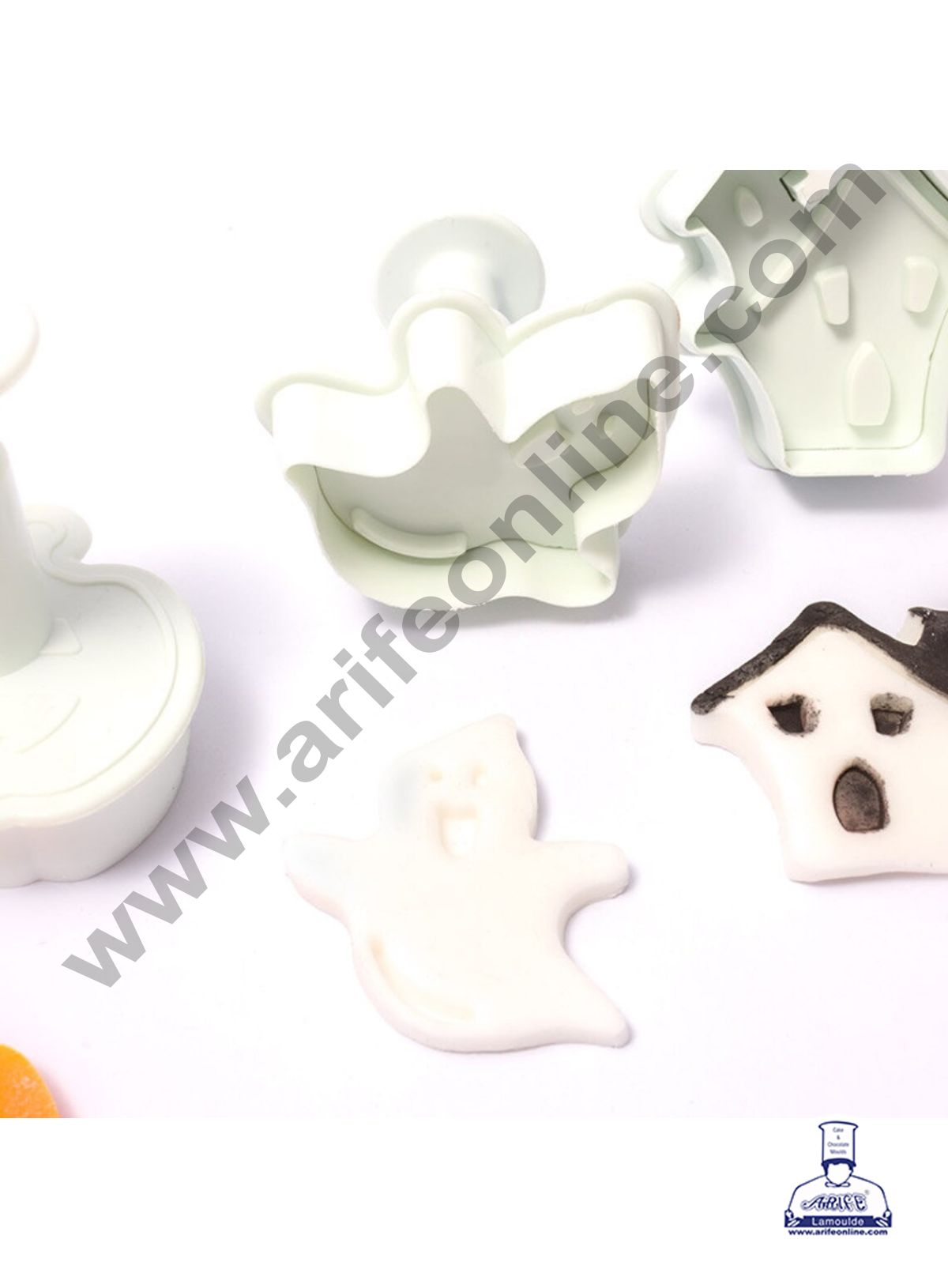 4 Piece Halloween Theme Plastic Cutter | Fondant Cutter Plunger Halloween Ghost Pumpkin Witch Hat Haunted House