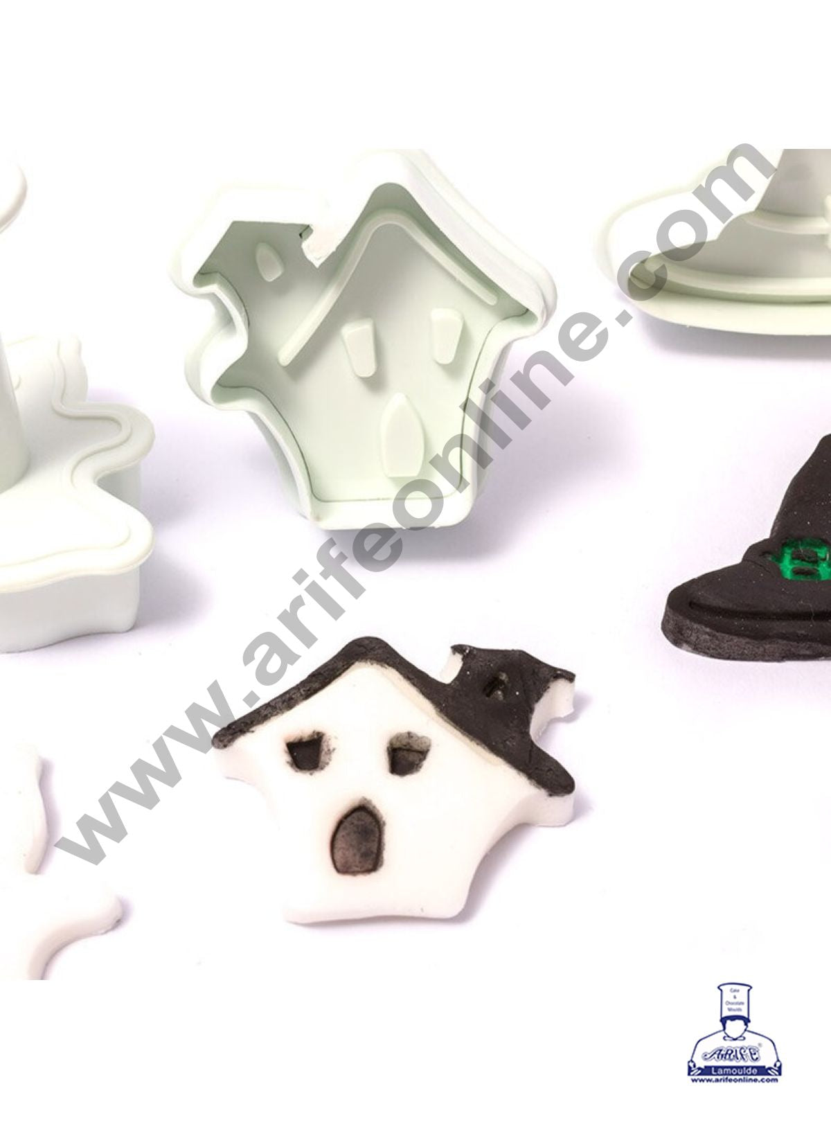 4 Piece Halloween Theme Plastic Cutter | Fondant Cutter Plunger Halloween Ghost Pumpkin Witch Hat Haunted House