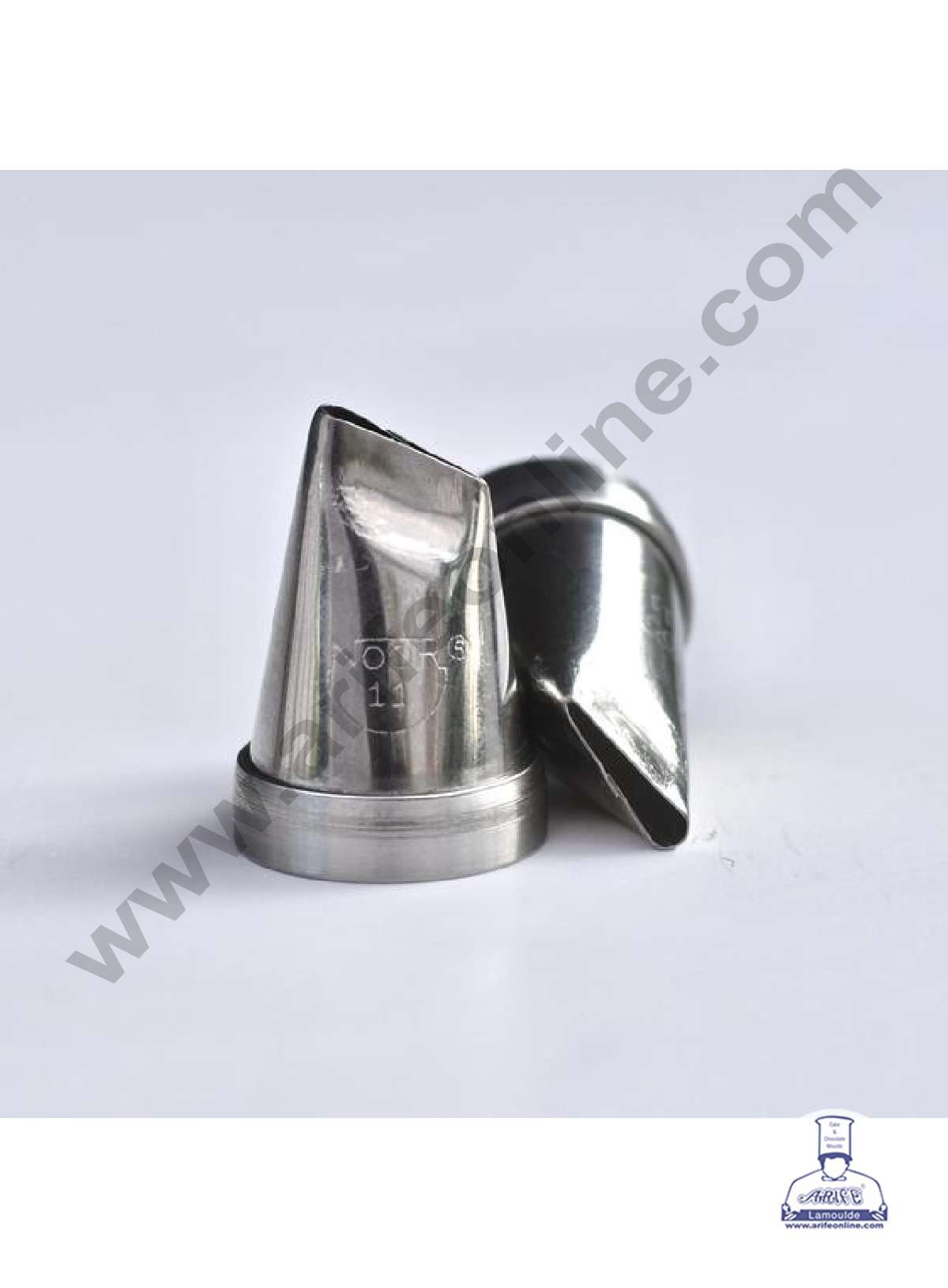 Small Noor Nozzle - No. 11 Petal Shape Piping Nozzle with Collar Ring (MOQ 50 PCS)
